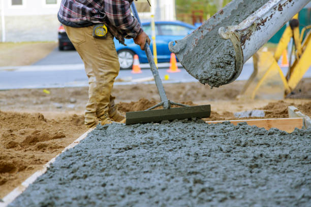 Best Concrete Pool Decks in Kaufman, TX